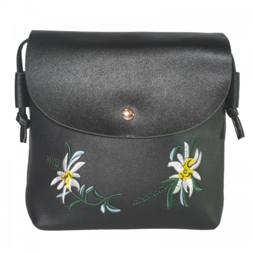 Женский клатч с вышивкой 01552880850661black черный