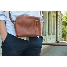 Мужская кожаная сумка универсальная 541065 коньяк
