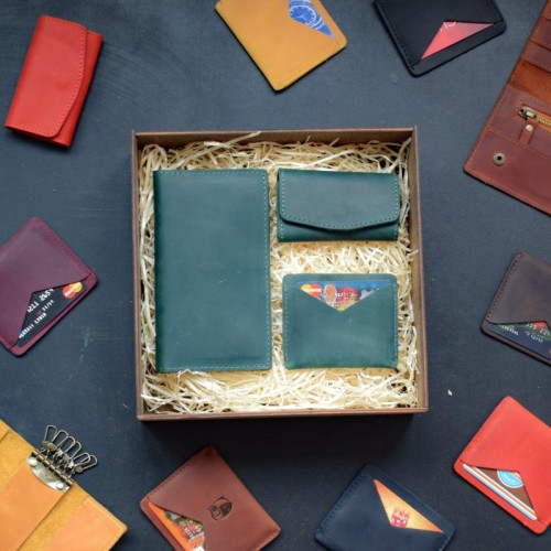 Набір шкіряних аксесуарів BABAK Avila зелений