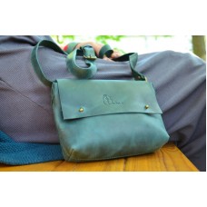 Женский кожаный клатч 877077 тёмно-зелёный