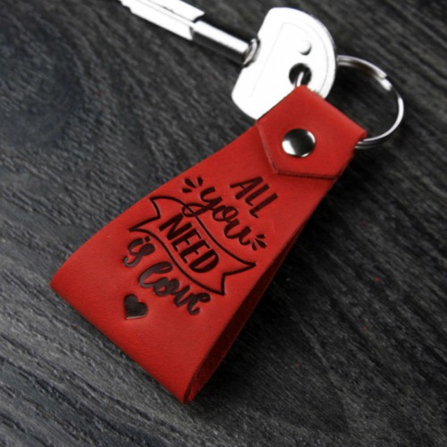 Брелок BLANKNOTE ALL YOU NEED IS LOVE BN-BK2-coral-nl