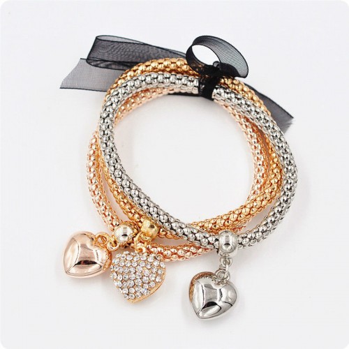 Потрійний браслет Серця