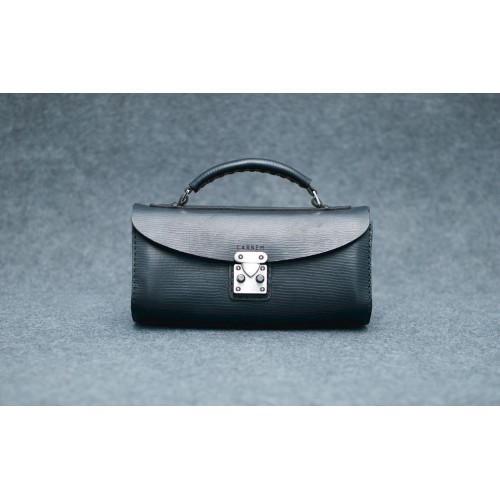 Жіноча шкіряна сумка CARNEM rippled black SCALE bag чорна