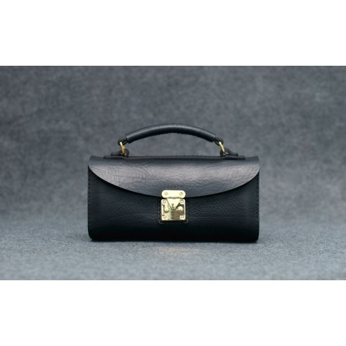 Женская кожаная сумка CARNEM black SCALE bag черная