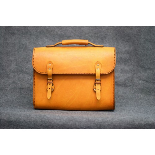 Шкіряний портфель CARNEM red briefcase рудий