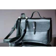 Жіноча шкіряна сумка чорна Ліра