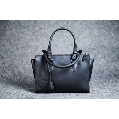 Женская кожаная сумка "Трина S" черная кайзер