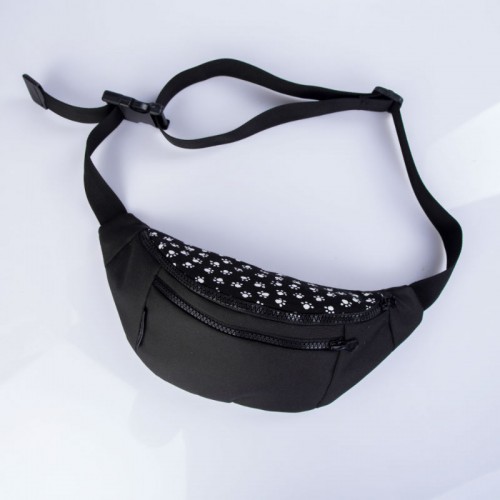 Черная бананка с лапками TWINSSTORE Б32