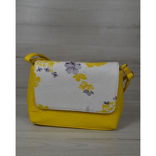 Маленький универсальный женский клатч Welassie желтого цвета 60516