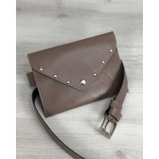 Жіноча сумка на пояс кавового кольору 99106